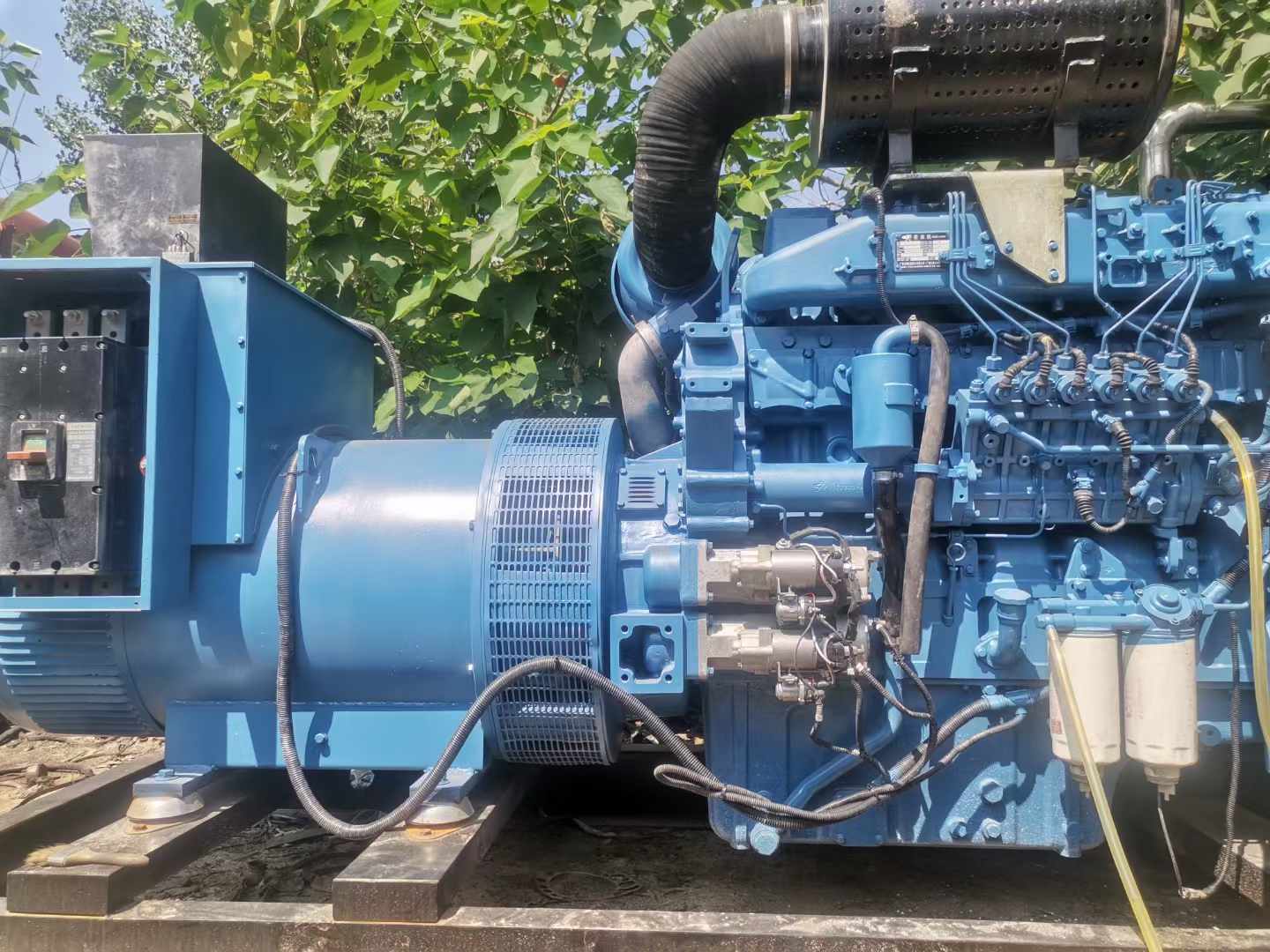 宣威详细说明降低 800kW 柴油发电机输出电流波动的方法